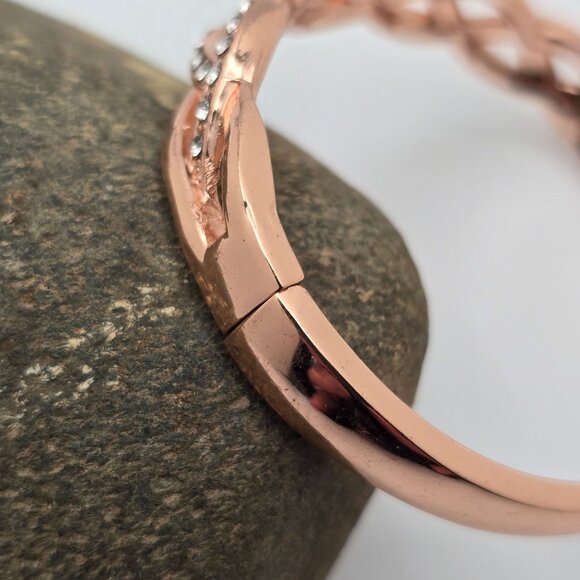 Rose Gold‑Tone Braided Hinged Bracelet 6.75" Rhinestone Accents Layered Design - Picture 5 of 6